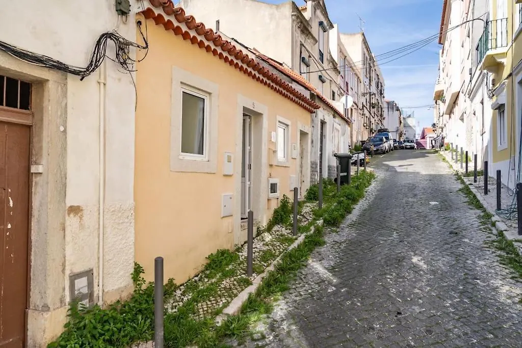 Charming Studio With Ac And Loft On Ground Floor Lisbona