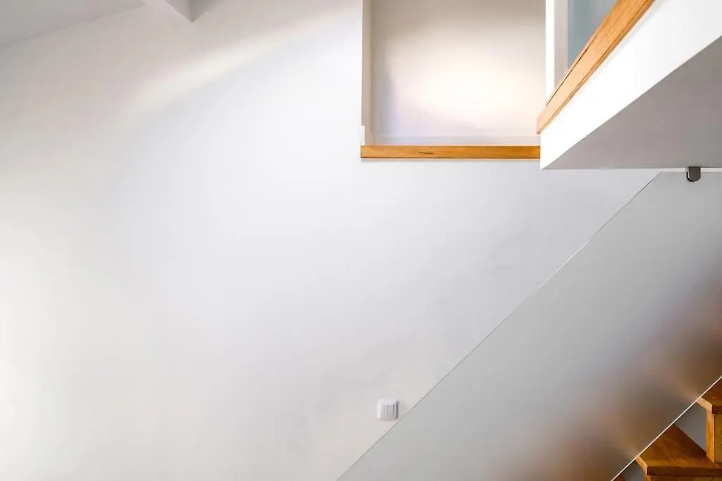 Charming Studio With Ac And Loft On Ground Floor Лиссабон Португалия